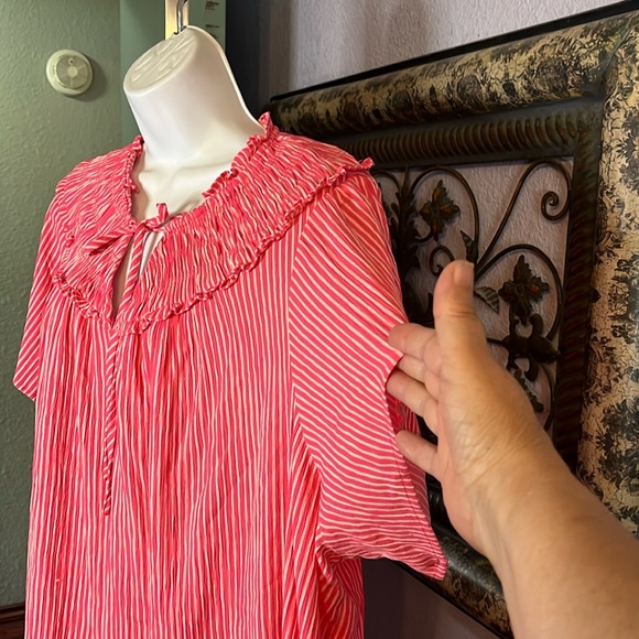 Torrid Top Red Striped Cap Sleeve NWOT Sz 5 - Picture 4 of 13